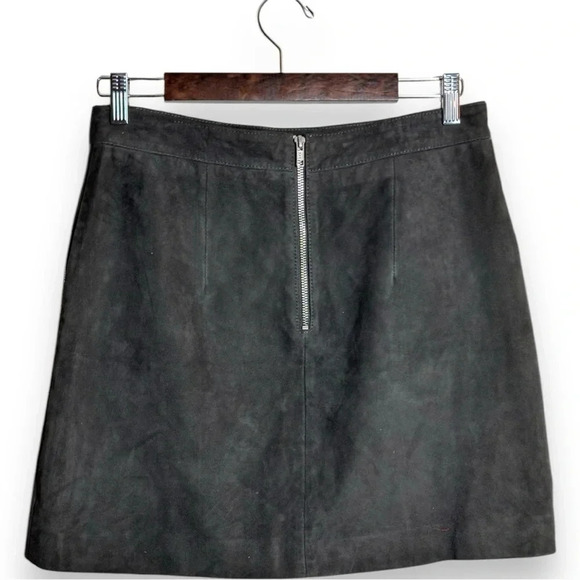 Topshop Dark Olive Suede High Waist Silver Zip Closure/Pocket Detail Mini Skirt - Picture 5 of 16